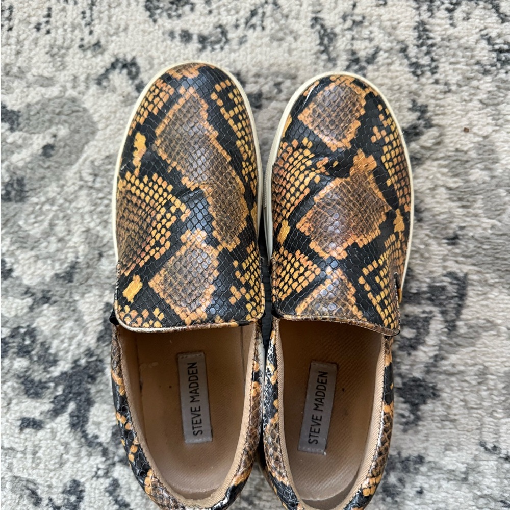 Steve Madden Snake Print Loafers - Black and Tan